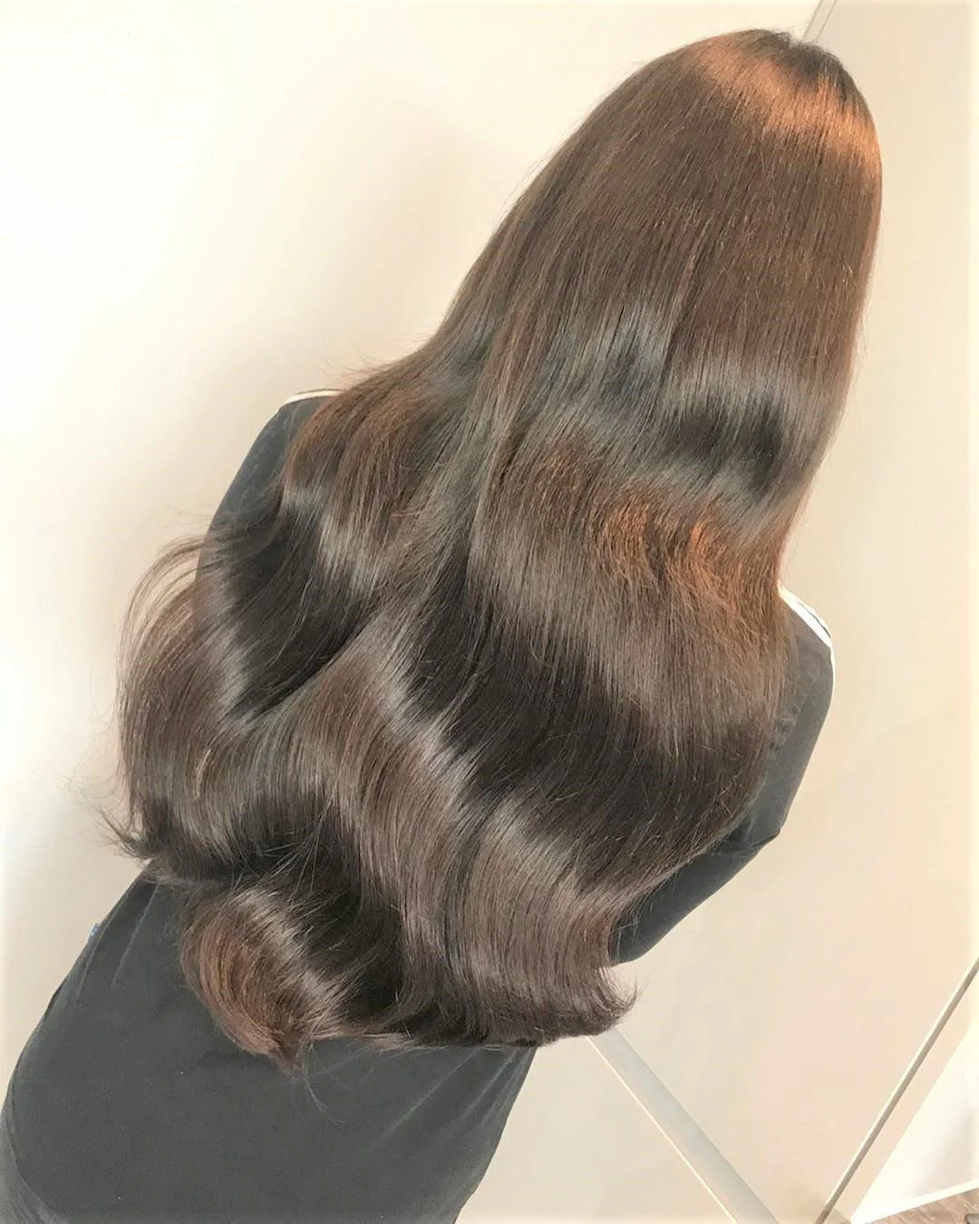 Medium Brown (#4) Tape In Hair Extensions - Image 3